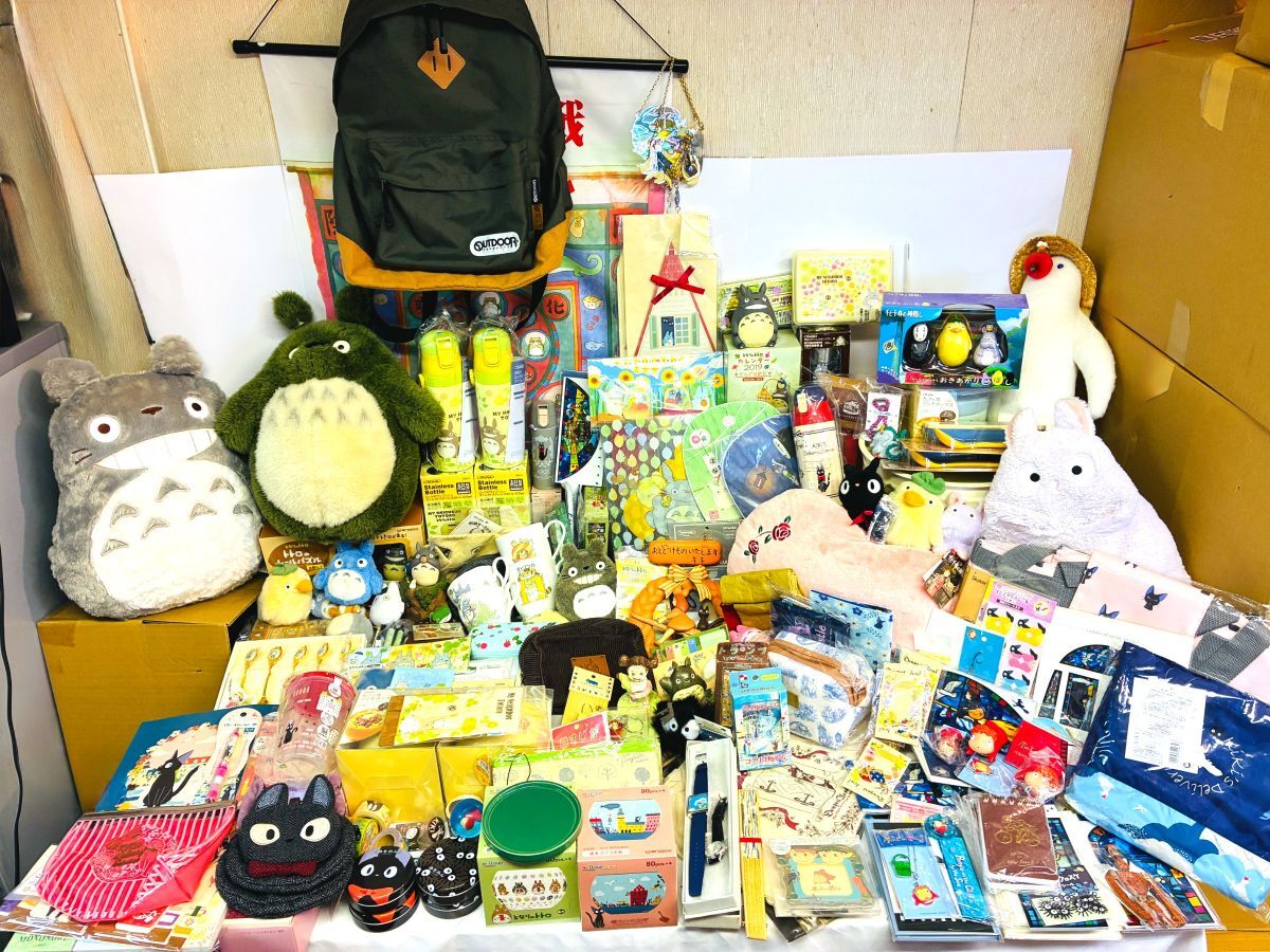中古】ジブリ となりのトトロと魔女の宅急便 15cm定規 2本セット ②の