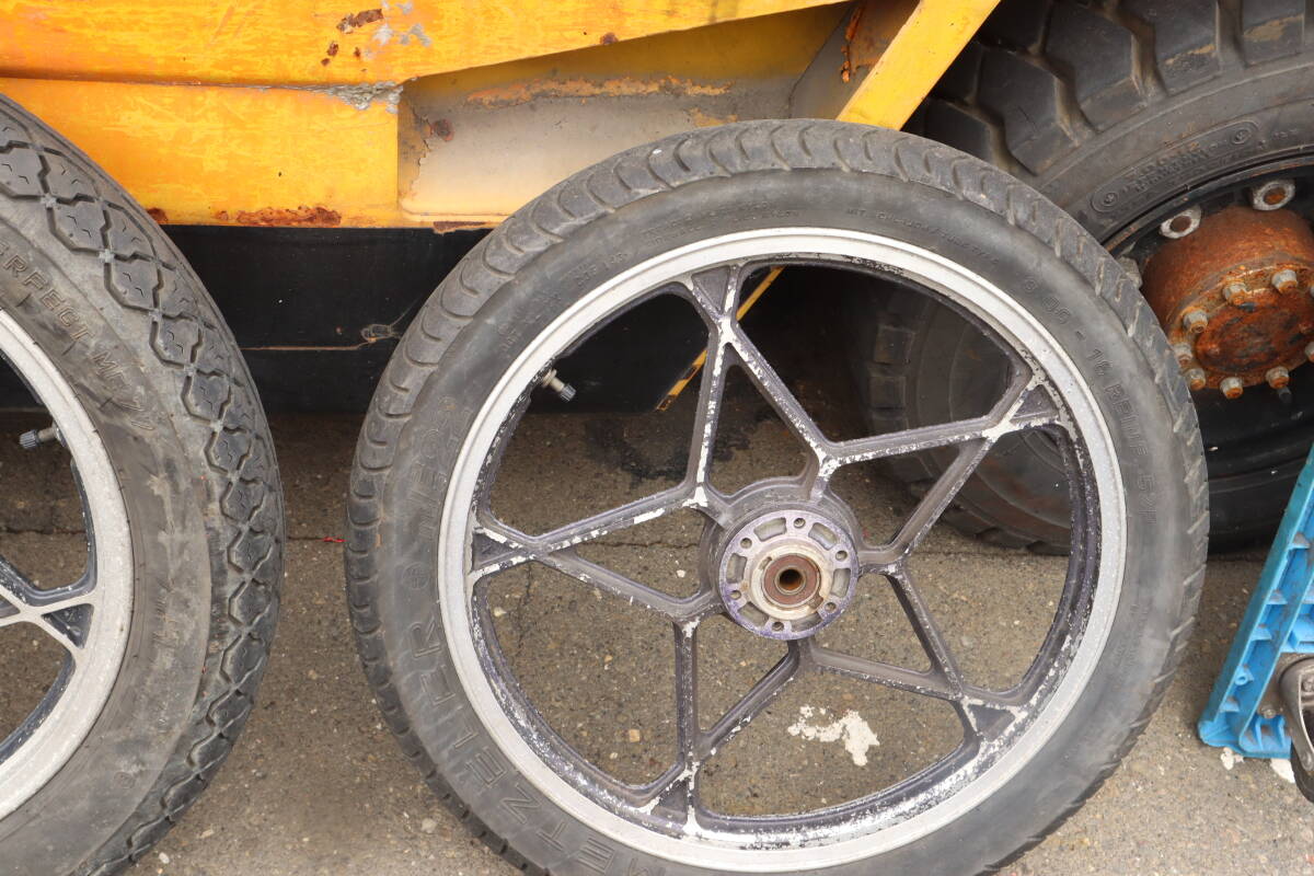 中古】GSX400E 刀 後期型 スズキ純正 ホイール Wディスク用 前後18