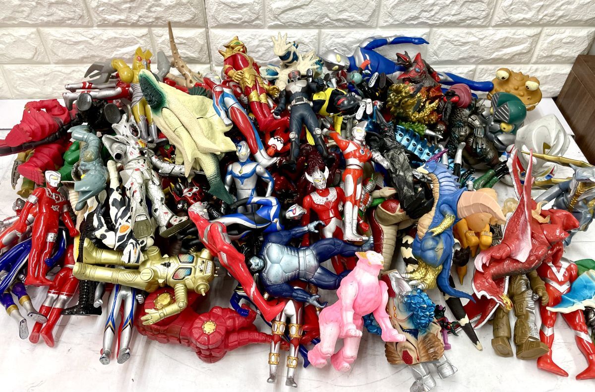 仮面ライダー画報/ウルトラマン画報上下巻/ゴジラ画報12版/超人画報