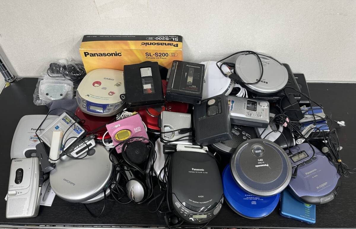 中古】CASIO VF-50S TFT液晶TV付 ポータブル Hi-Fi VHSビデオ カシオの