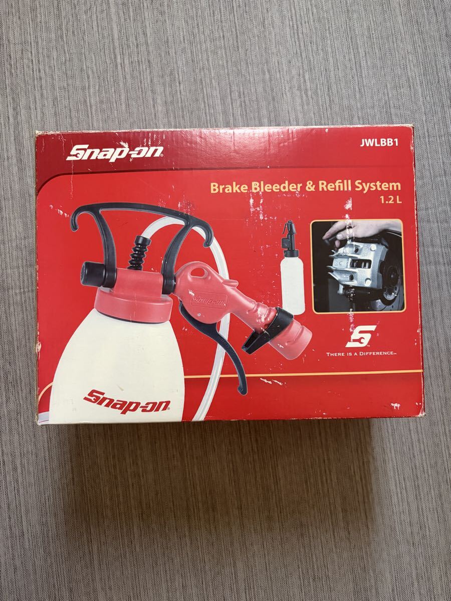 新品】Snap-on BB9008 ブレーキブリーダー 新品 スナップオンの落札