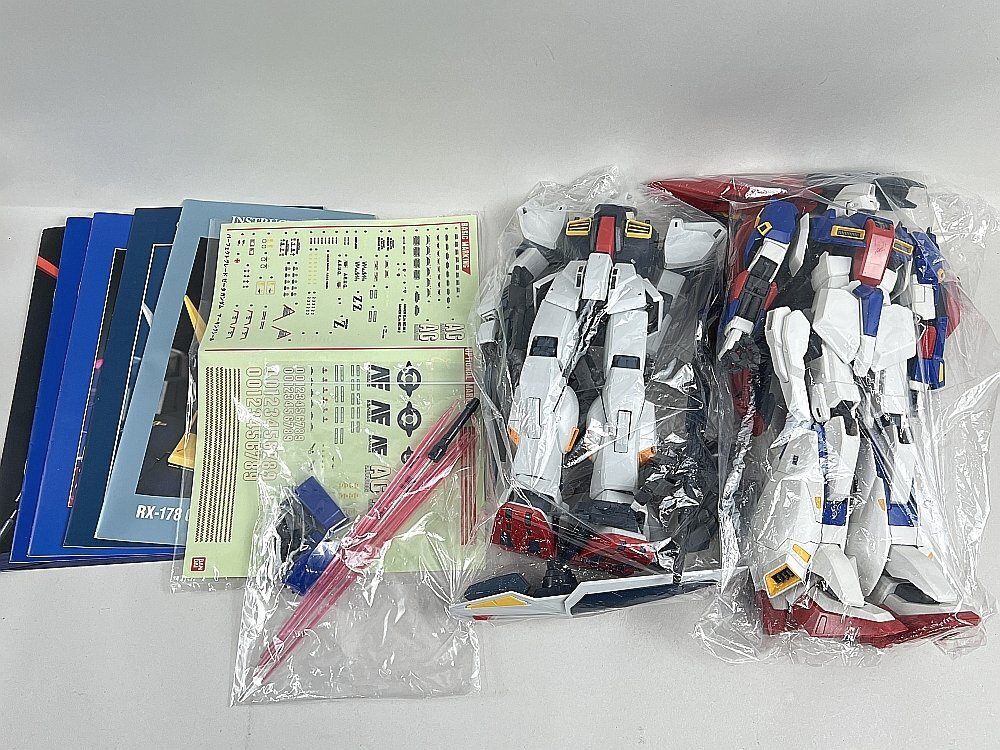 素組完成品 PG 1/60 パーフェクトグレード MSZ-006 Zガンダム（ゼータ