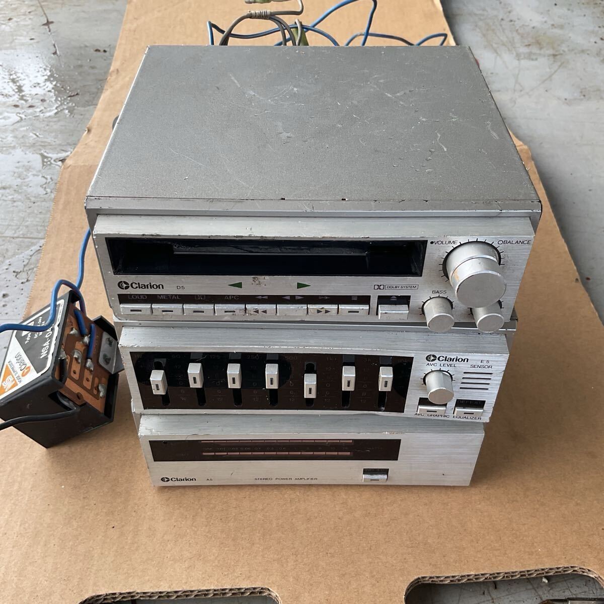 良品】Clarion クラリオン AA-9000A AM/FMチューナー付 バスアンプ