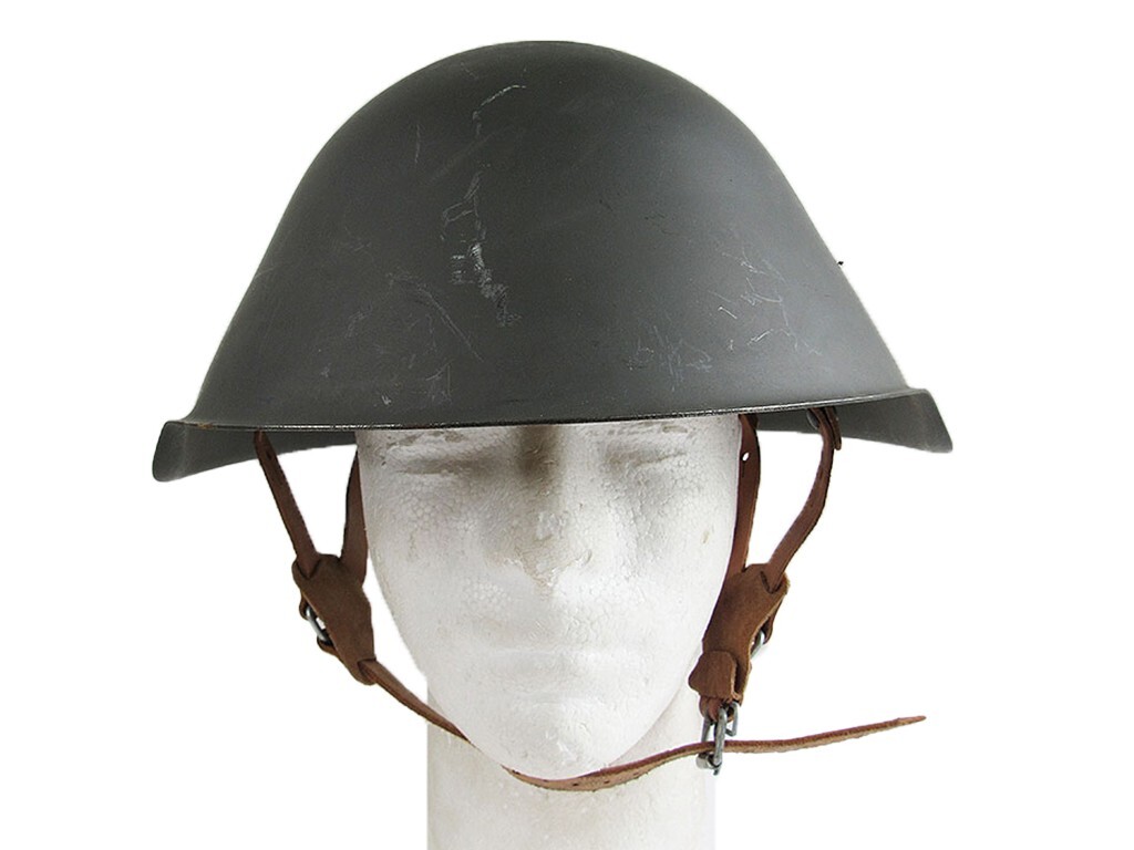 中古】MX464. ミリタリー 元東ドイツ軍 ヘルメット / 旧日本軍物軍隊