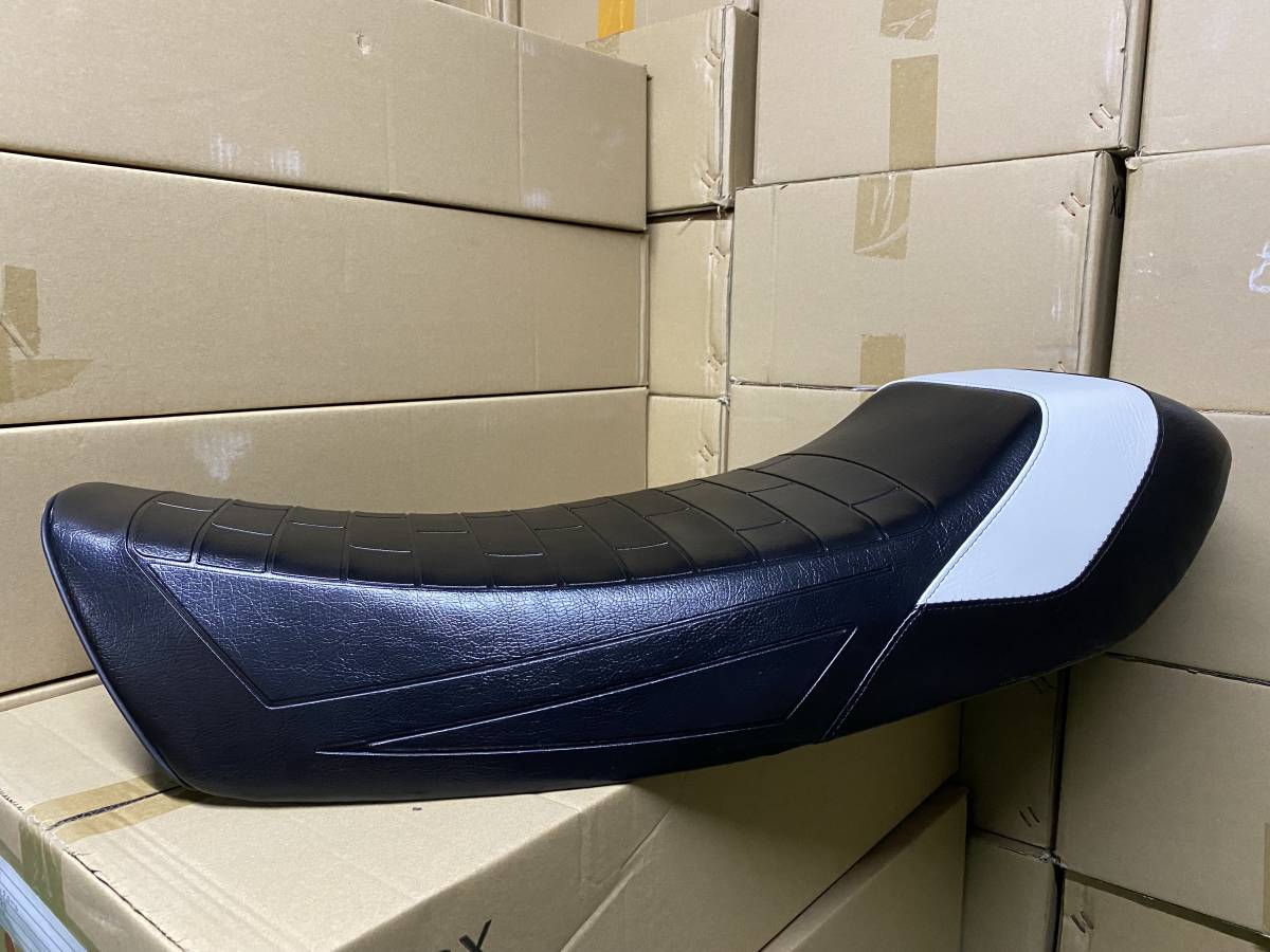 新品】当時物！ 希少！ 新品！ GPz400F ジュリアーリ シート GPz550F