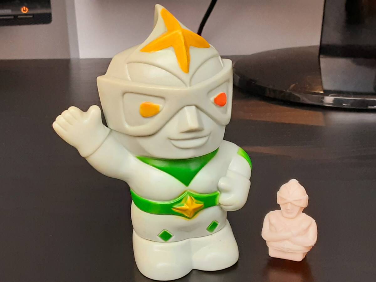 □昭和当時物ソフビ製貯金箱 岩谷産業ゴキドン＠円谷プロ 非売品