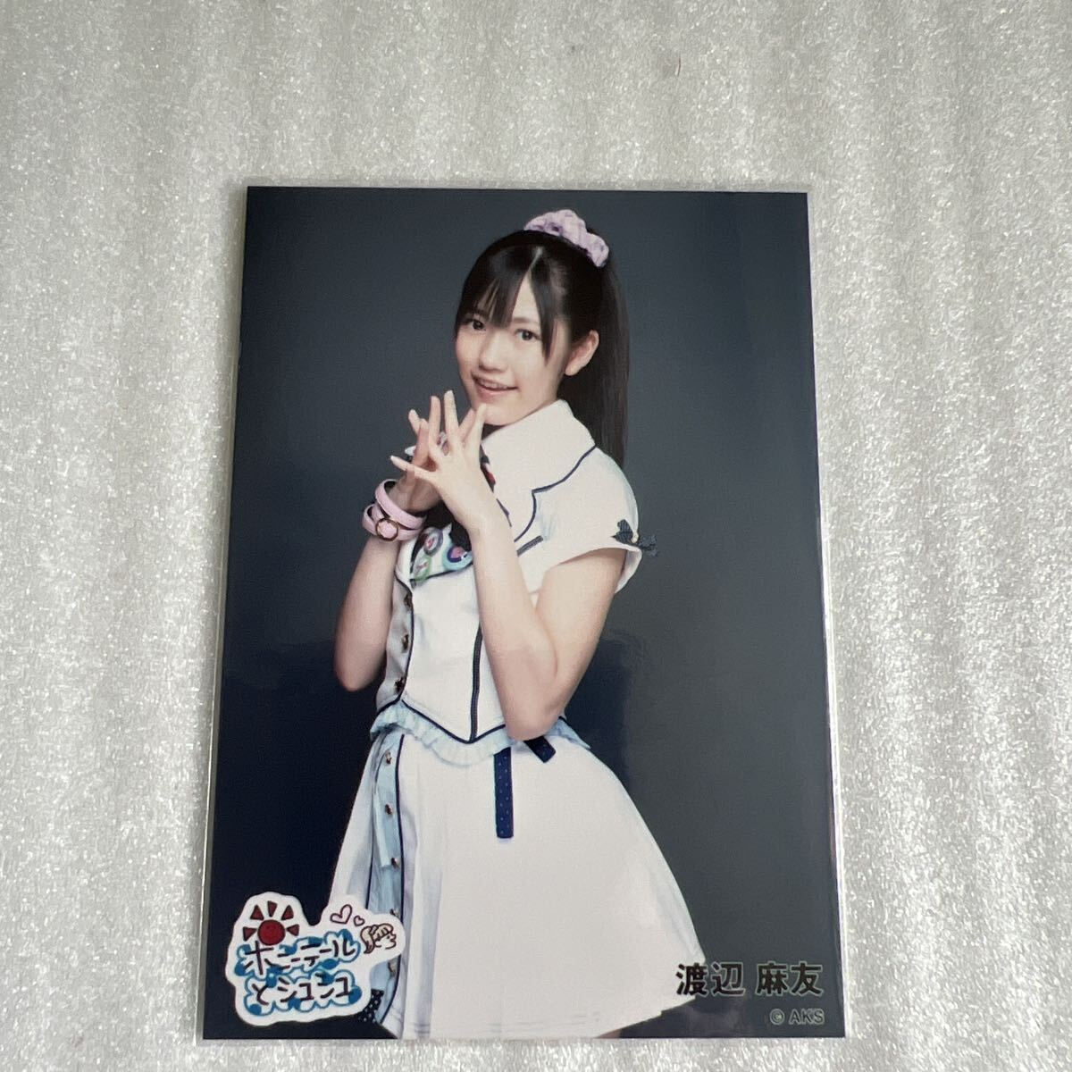 新品】渡辺麻友 ハンカチ GIVE ME FIVE ポニーテールとシュシュ 推し