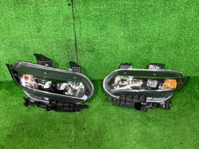 新品】当時物 カワサキ 純正 Z1 Z2 ヘッドライト 23007-054 箱付き未