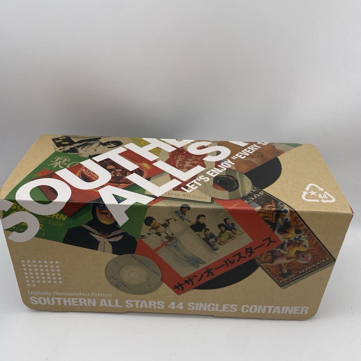 サザンオールスターズ 44枚組マキシシングルCD 『SOUTHERN ALL STARS