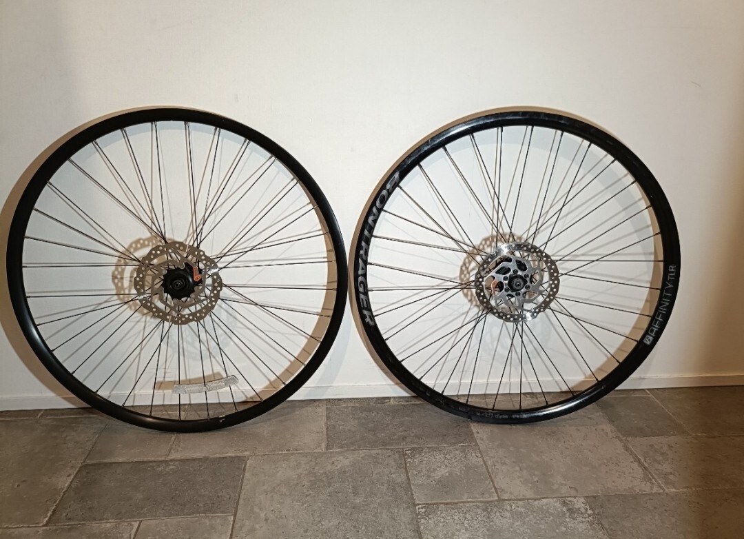 シマノ shimano WH-RX010 アルミ クリンチャー ディスクブレーキ