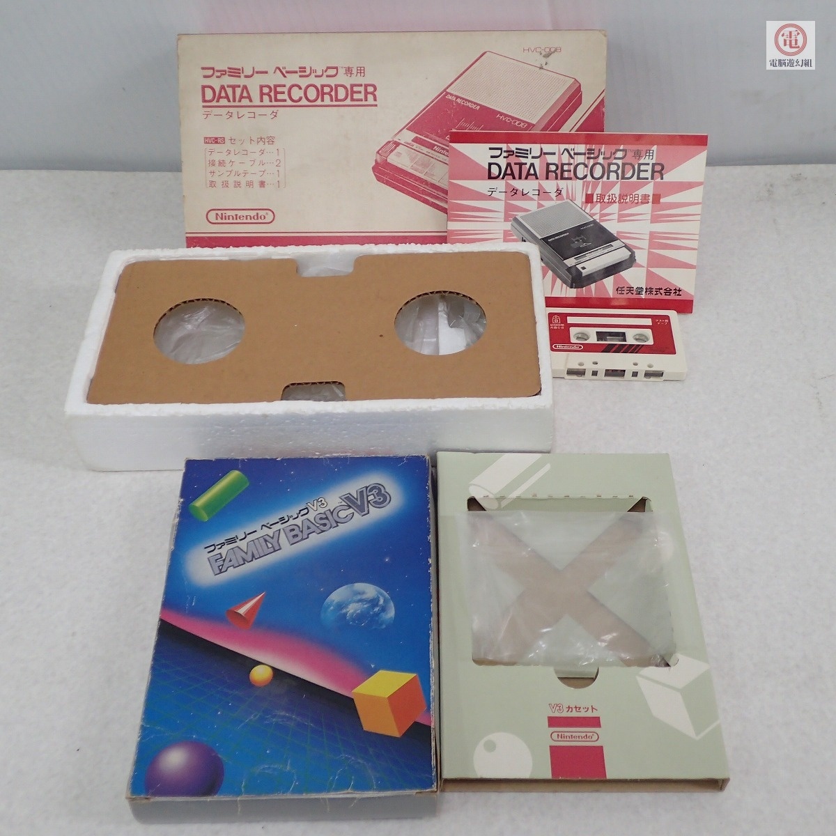 中古】FC ファミリーベーシック専用 データレコーダー HVC-008 DATA