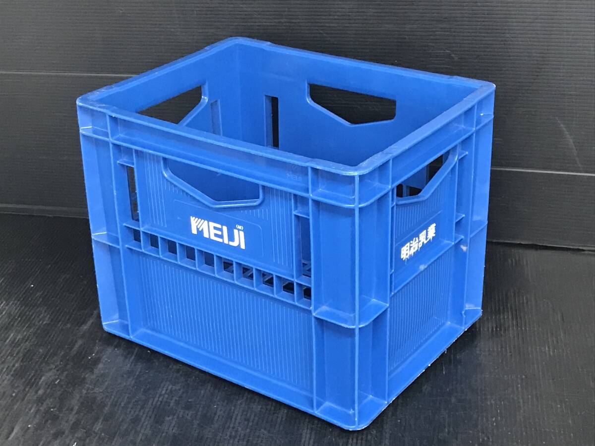 昭和レトロ 明治 プラスチック コンテナ 中古 MEIJI 牛乳ケース 収納