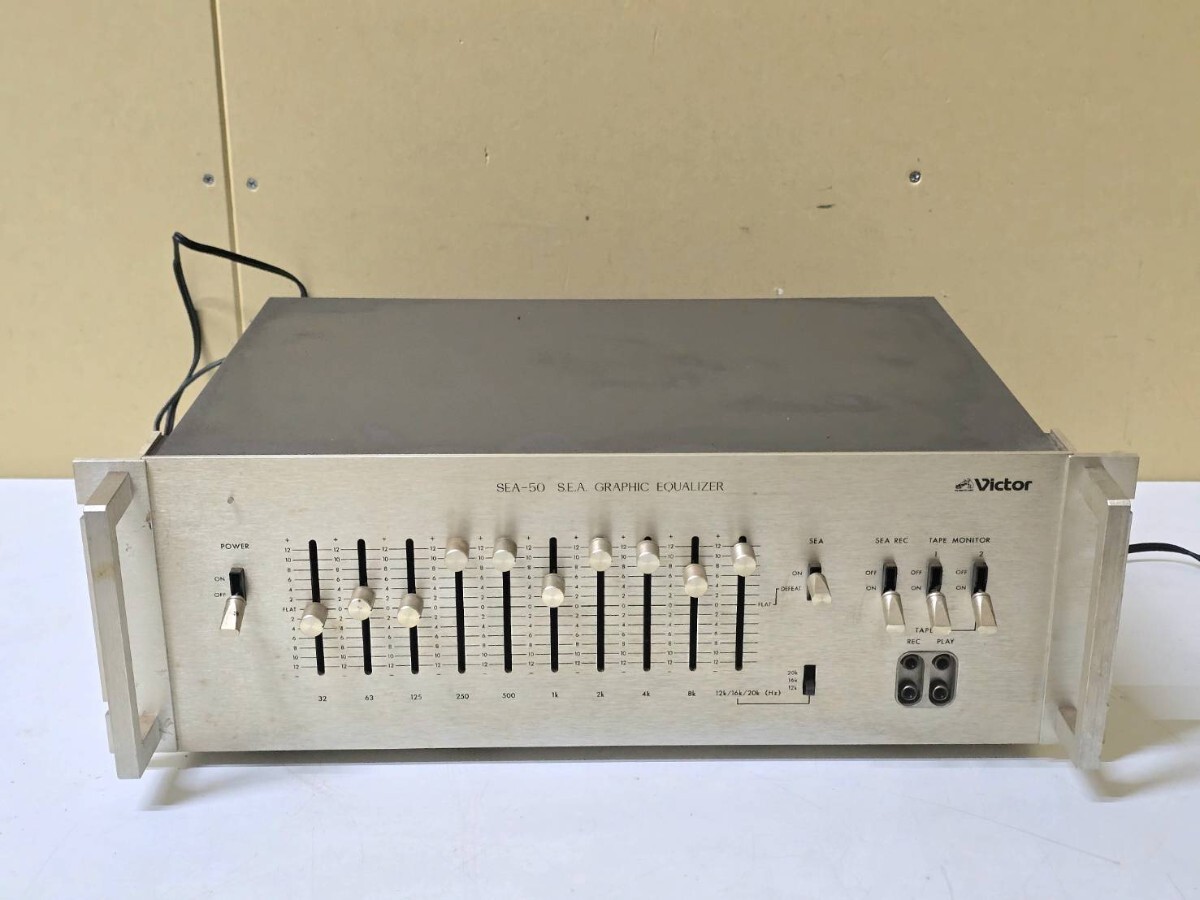 TEAC GE-20 STEREO GRAPHIC EQUALIZER 10バンド左右独立 TASCAM