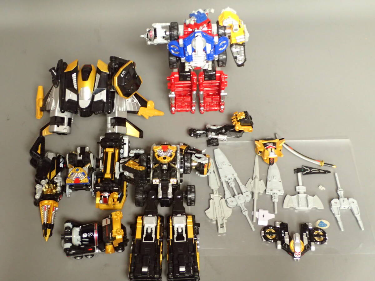 中古】戦隊ロボ 限定 大箱 DX究極轟轟合体 ブラックアルティメットダイ