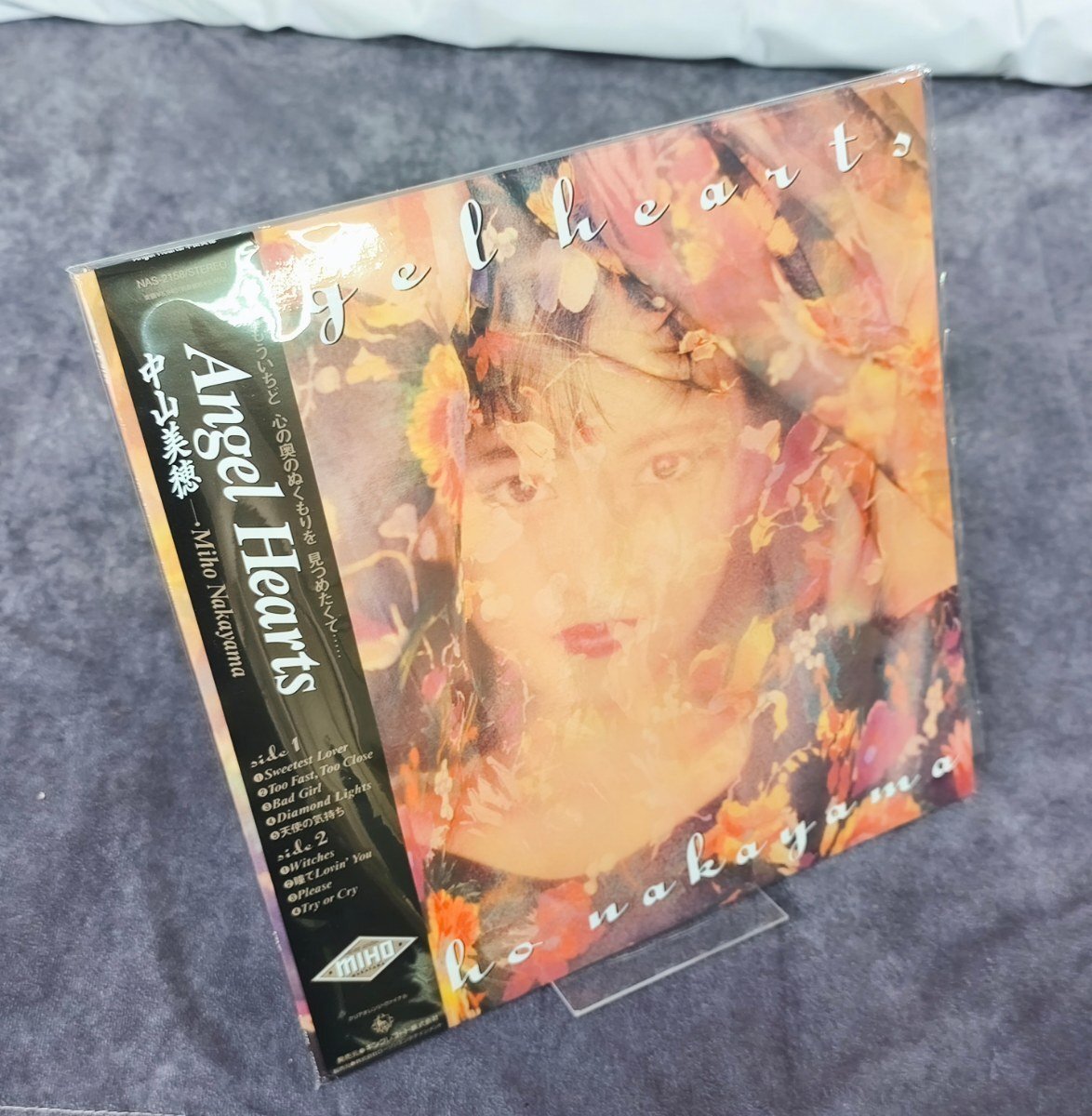 〇 中山美穂 直筆 サイン 色紙 写真付き / MIHO NAKAYAMA キング