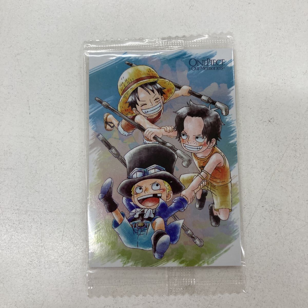 絶版 希少 ワンピース ウエハースカード チョッパー&ヒルルク No.6 新品】チョッパー & ヒルルク No.6 ワンピース ウエハース our