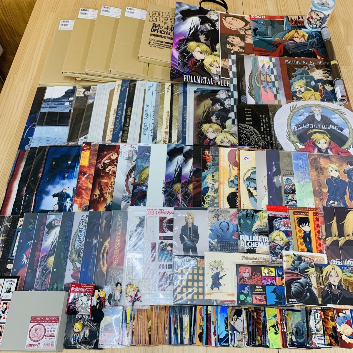 新品】鋼の錬金術師(第一期)アニメ版2005年カレンダーの落札情報詳細