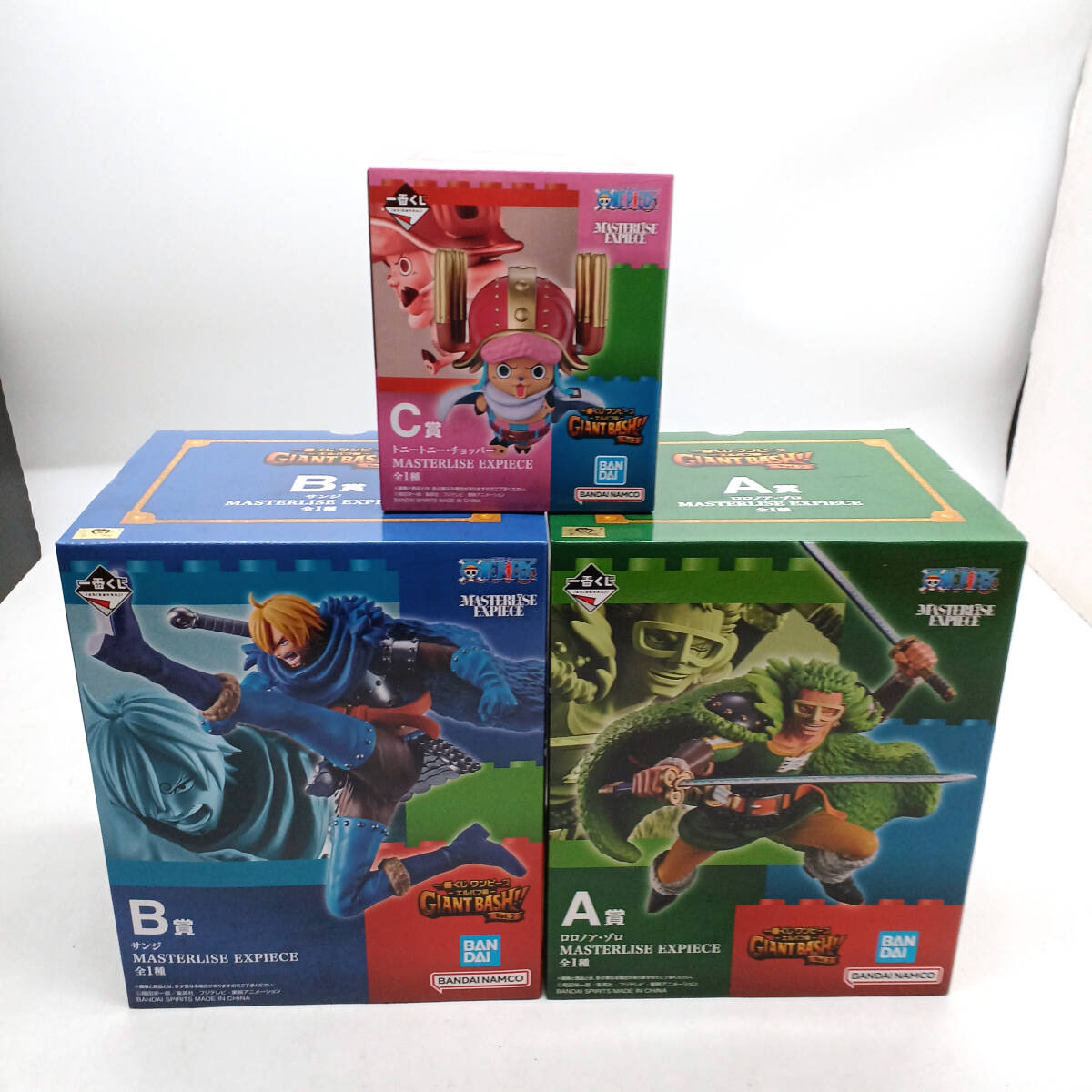 新品】ワンピース 明治「麦わらチェイス」 3D カード 全3種セット