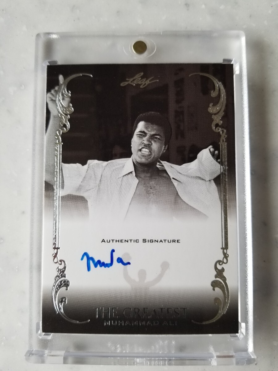 Muhammad Ali モハメドアリ サイン入りトレーディングカード 中古】モハメド・アリ 直筆サイン入り ボクシングシューズ！クリア