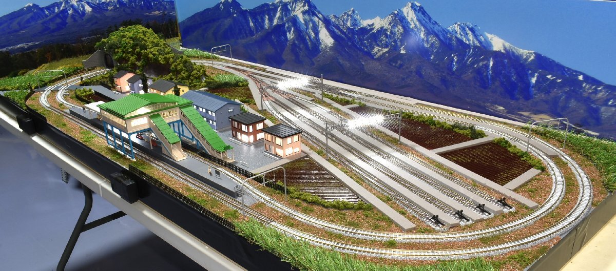 Nゲージ鉄道ジオラマレイアウト480×330「海辺の路面電車」コンパクト