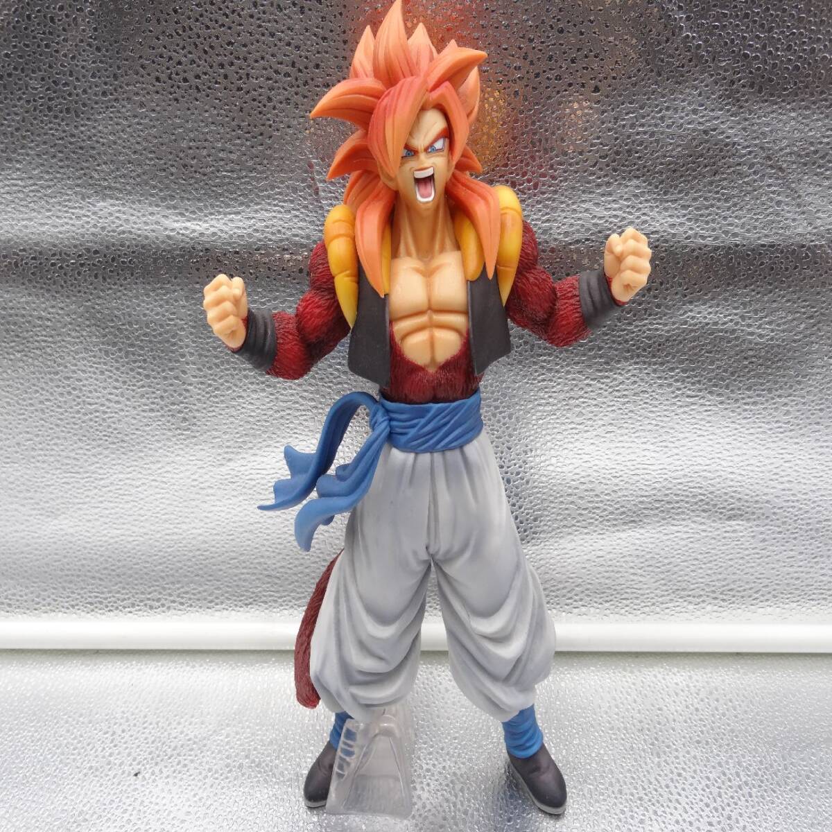 新品】一番くじ ドラゴンボール EXTREME SAIYAN【B賞 ゴッド超サイヤ人