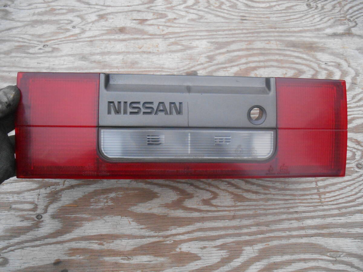 中古】日産純正 S30 S31 フェアレディZ 後期 テールランプ ツーテール