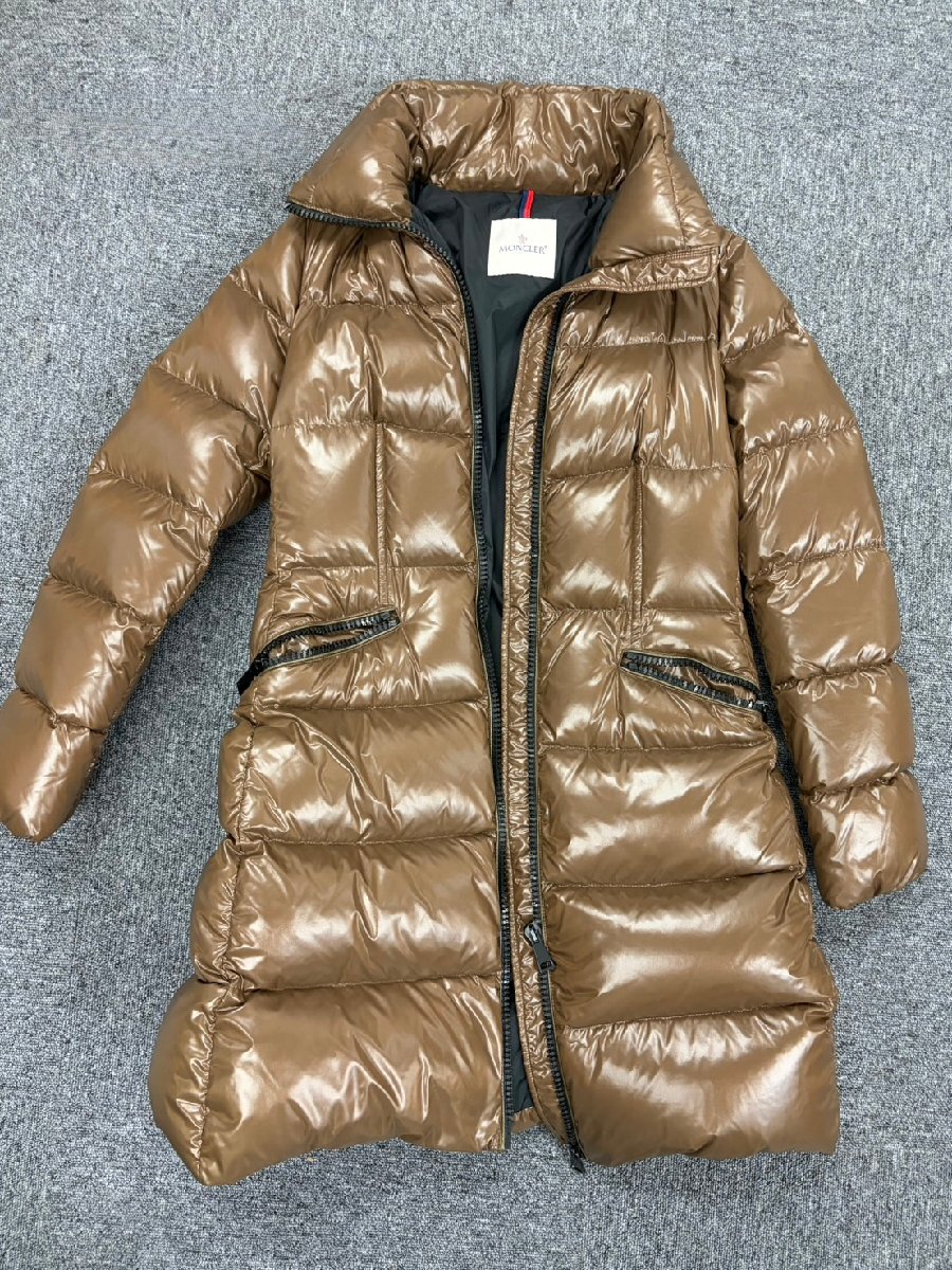 A*A様 MONCLER【シリアルタグ確認済】Barbel滝沢眞規子さんライトダ q1242608209.1.jpg