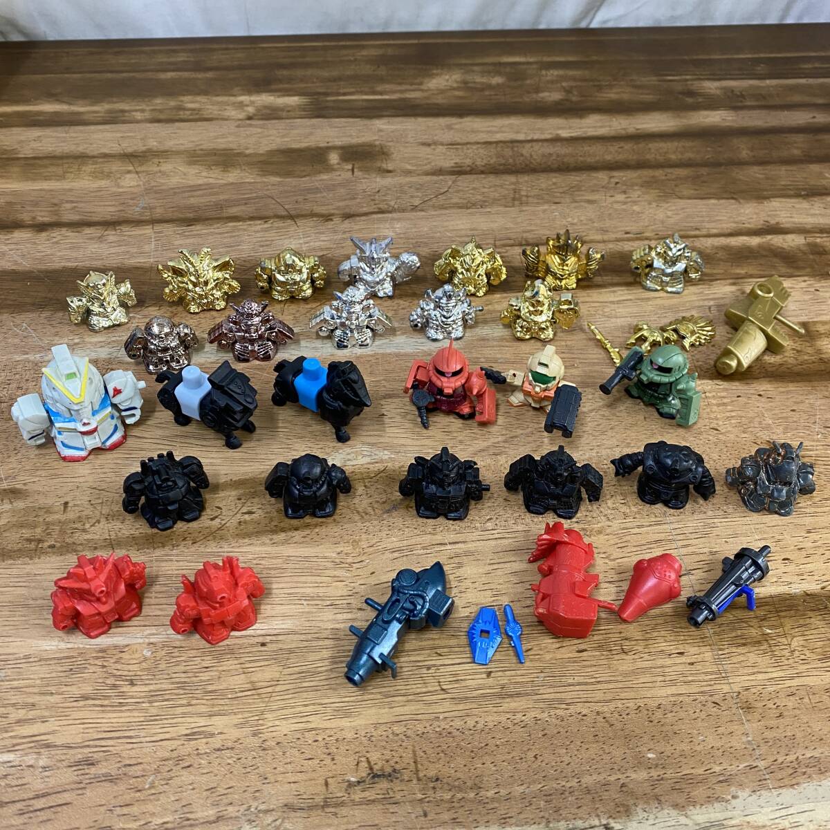 ジャンク)SDガンダム ガン消し プラスチック戦艦、他2点セット