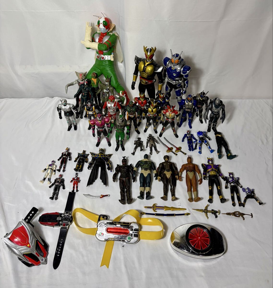中古】【中古】指人形：仮面ライダー龍騎 系 合計32個 まとめ売り/ミニ