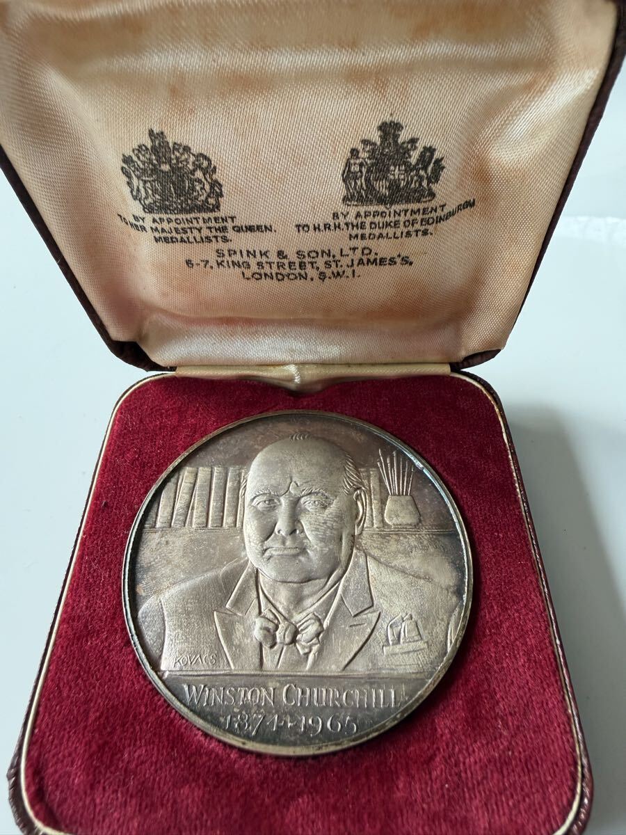 英国 イギリス ￡20ポンド 銀貨 999agウィンストン チャーチル デザイン 5ポンド ポリマー紙幣 イギリス イングランド銀行 英国 エリザベス女王