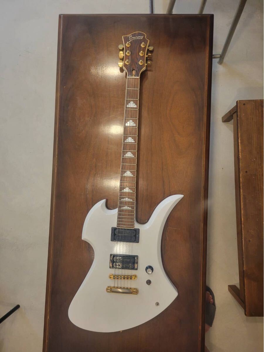 hide モデル モッキンバード X-JAPAN メーカー不明Mロゴ 多少ガリ有り