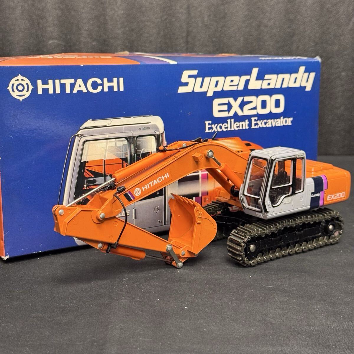やや傷や汚れあり】1/35 HITACHI 日立建機 ZAXIS 75 UR ショベルカー