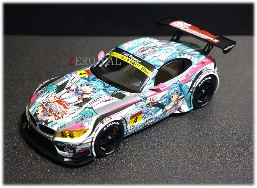 グッドスマイルレーシング BMW Z4 GT3 初音ミク 2013 Rd.6 グッドスマイルレーシング、初音ミクを描いたGTマシン「BMW Z4