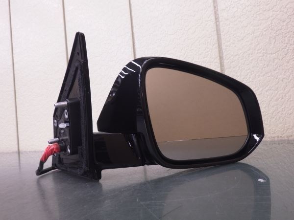 M ハリアー エレガンス プレミアム 60系 後期 右ドアミラー Zsu60w Zsu65w Asu60w Asu65w ハリアーハイブリッド Avu65w の落札情報詳細 ヤフオク落札価格情報 オークフリー スマートフォン版