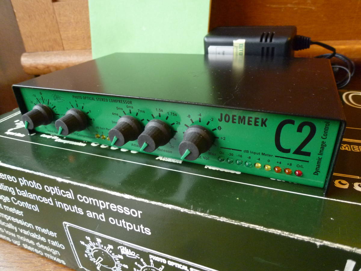 JOEMEEK VC30 コンプレッサー JOEMEEK VC30 コンプレッサー