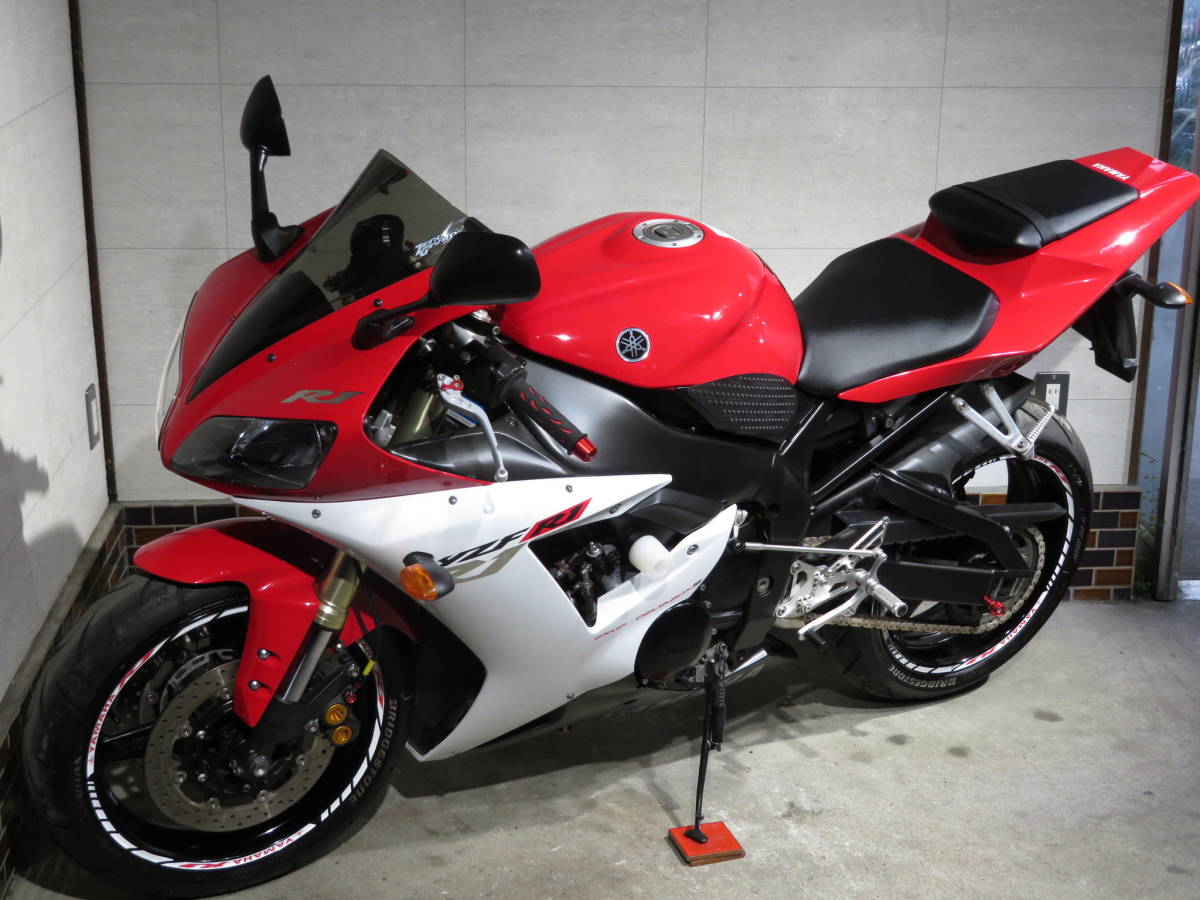 検2年付き　現車確認大歓迎　ヤマハ　YZF-R1　2003　5PW　インジェクション車　逆車フルパワー　5バルブ　152PS　シフトインジケーター付き　足つき性アップ　ロ－ダウンシ－ト　ETC装備　綺麗なＲ1　プチカスタム仕様 検2年付き 現車確認大歓迎 ヤマハ YZF-R1 2003 5PW インジェクション車