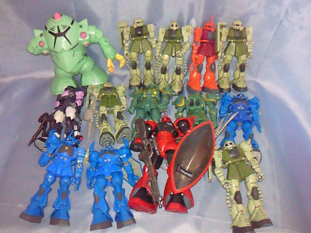 機動戦士ガンダム　モビルスーツインアクション　ジオン軍セット　ジャンク 超大量／送料無料！】機動戦士ガンダム モビルスーツ・イン