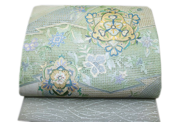 ★鎌倉 着物 そら★　特選品　『世界三大刺繍』&『金彩』　高貴なグラデーション　綺麗な未使用品　セットでもお勧め　美品の訪問着です ☆鎌倉 着物 そら☆ 特選品 『世界三大刺繍』\u0026『金彩』 高貴な