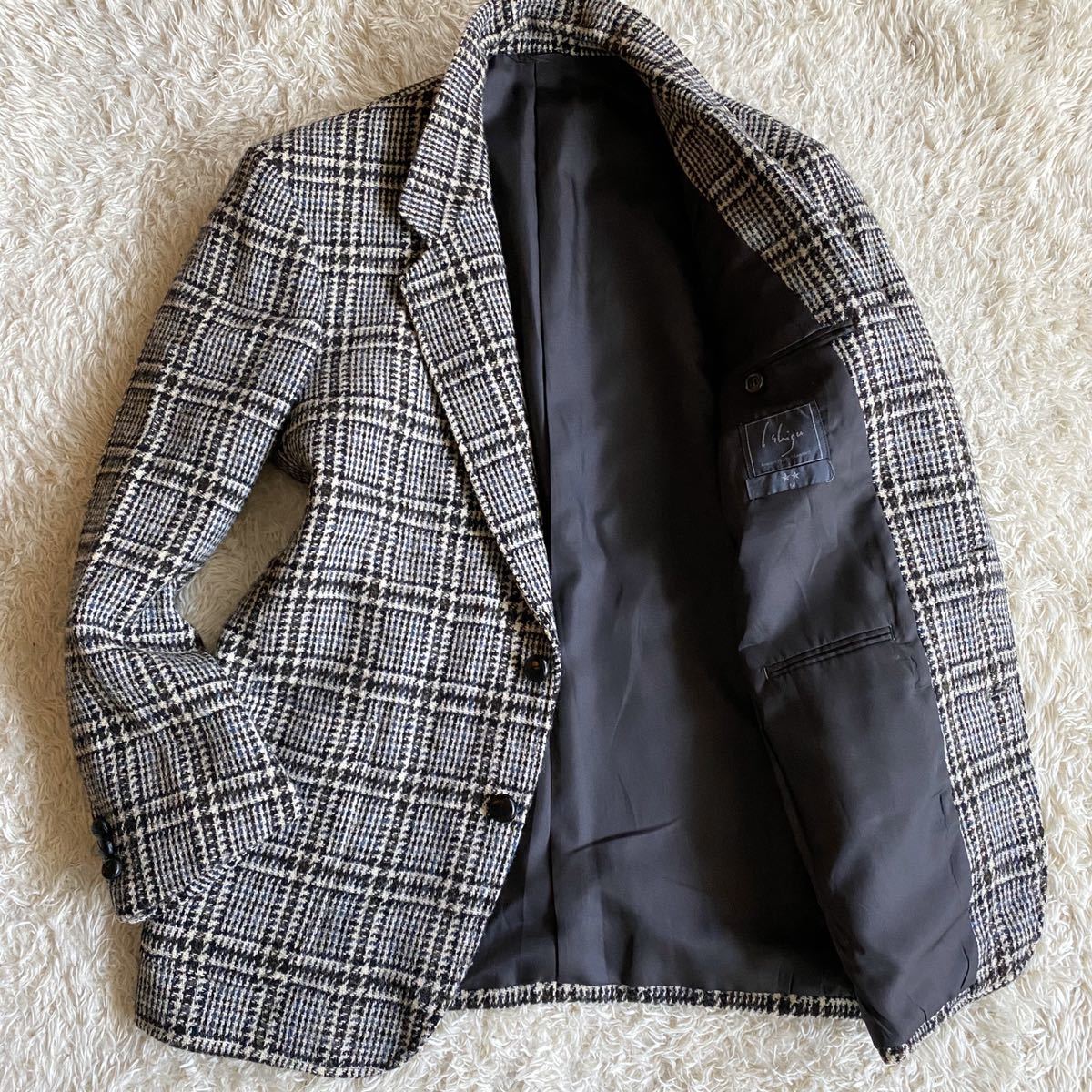 美品 極上 ハリスツイード 胡桃ボタン バスケットボタン テーラードジャケット メンズ Mサイズ モノトーン ブルー チェック柄 春秋 の落札情報詳細 ヤフオク落札価格情報 オークフリー スマートフォン版