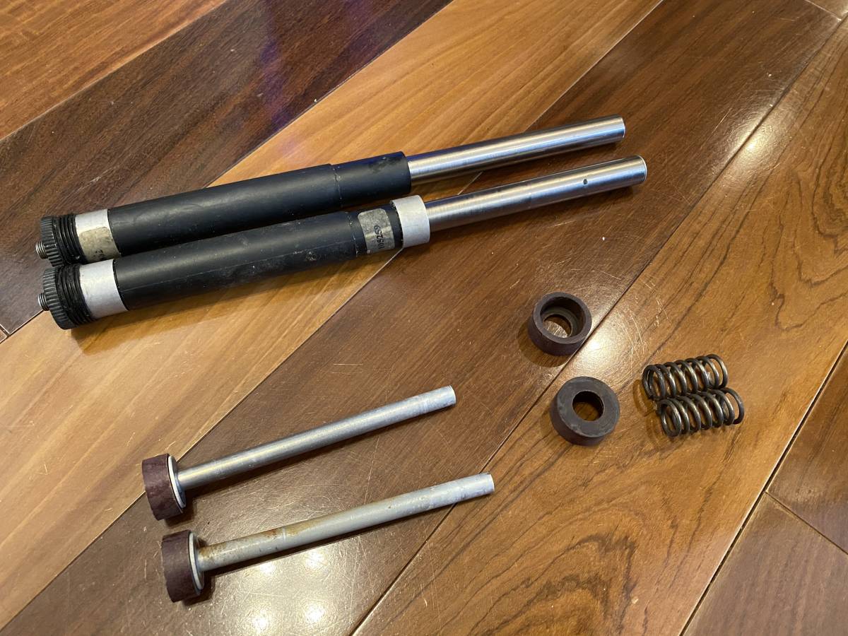 ☆ROCKSHOX JUDY 1995～1997モデル用☆England Total Air Cartridge