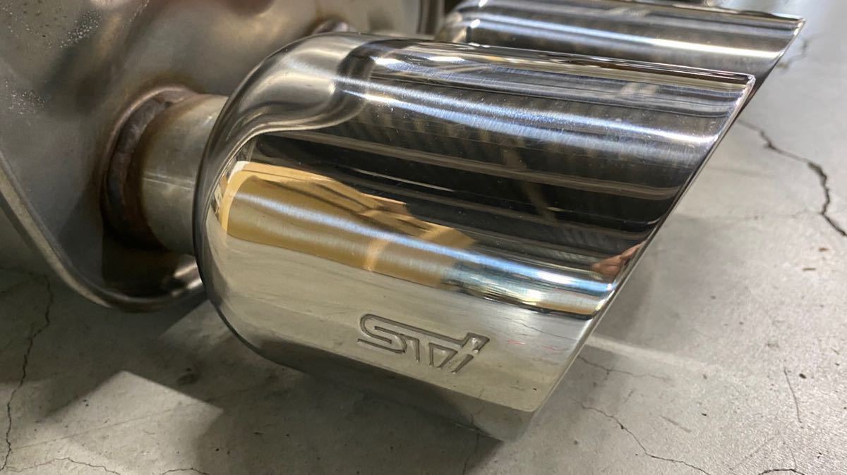 STI エキゾーストキット WRX STI VAB/VAG EJ20 中古品 STPKG40VV011の