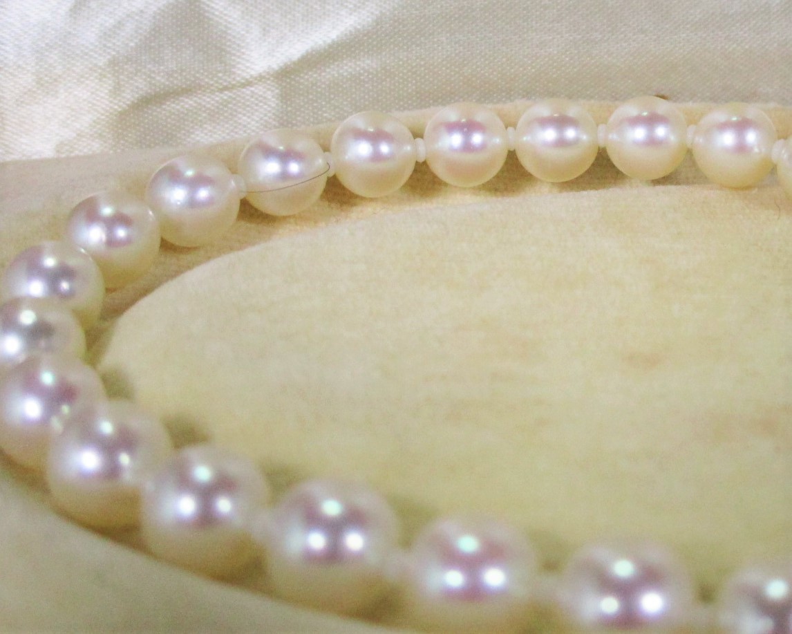 ミキモト 天然パールネックレス 乳白色　Mチャーム　留め具K14WG MIKIMOTO ミキモト 真珠 パールネックレス 留め具K14WG ホワイト