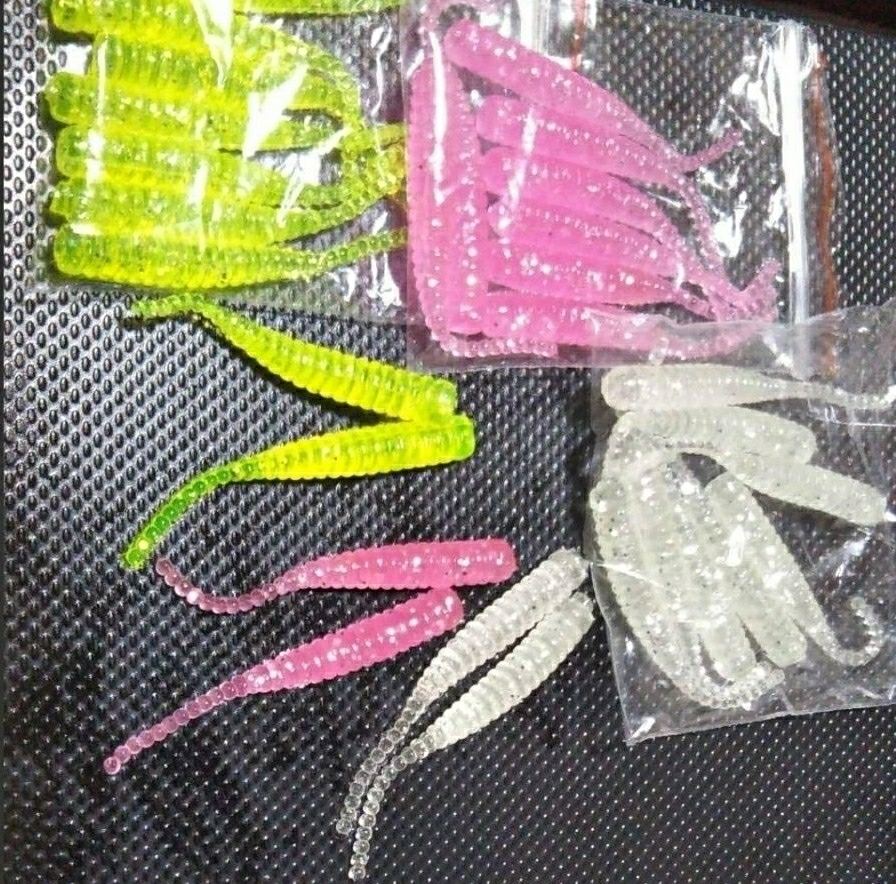 新品 九州実績カラー アジング メバリング ワームセット 3色30本 ２インチ 4cm ジグヘッド0 4 1 2gが丁度いい の落札情報詳細 ヤフオク落札価格情報 オークフリー スマートフォン版