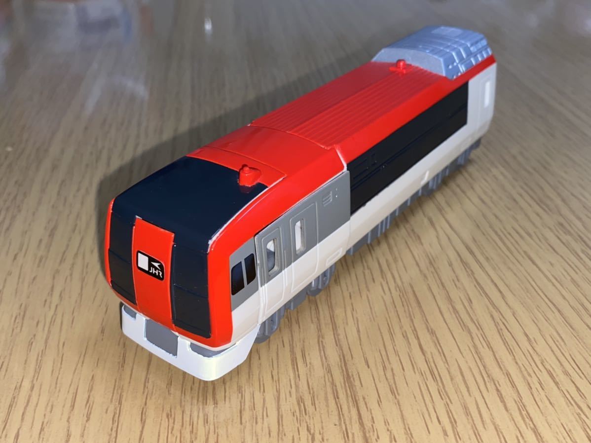 TOMY トミー 電光超特急ヒカリアン 010 ファイヤーNEX(ネックス) 成田