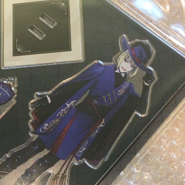 ツイステ プラ缶 寮服 ルーク