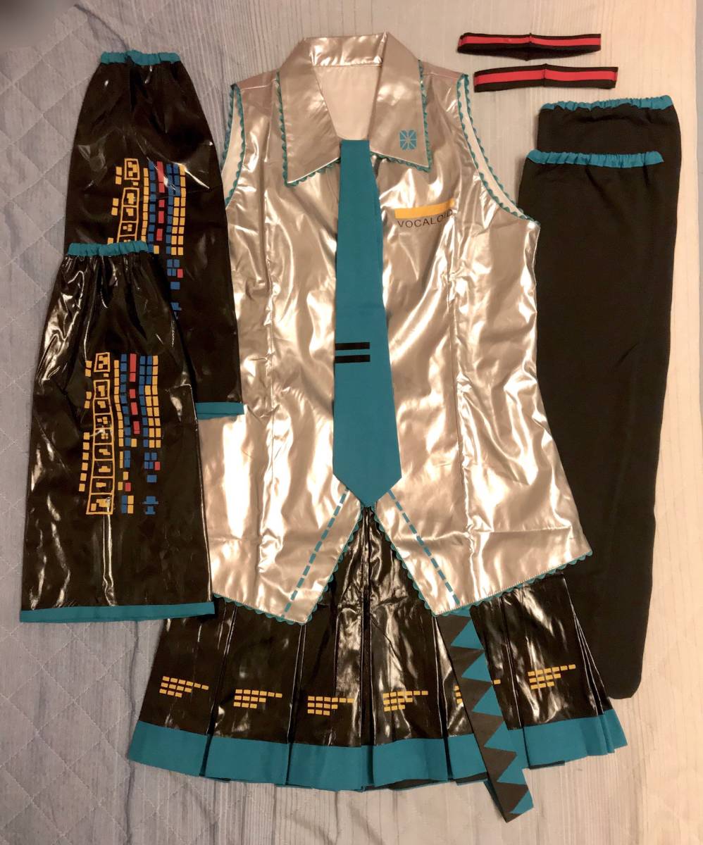初音ミク ボーカロイド サイズ女性L エナメル製 コスプレ衣装 女性S・M