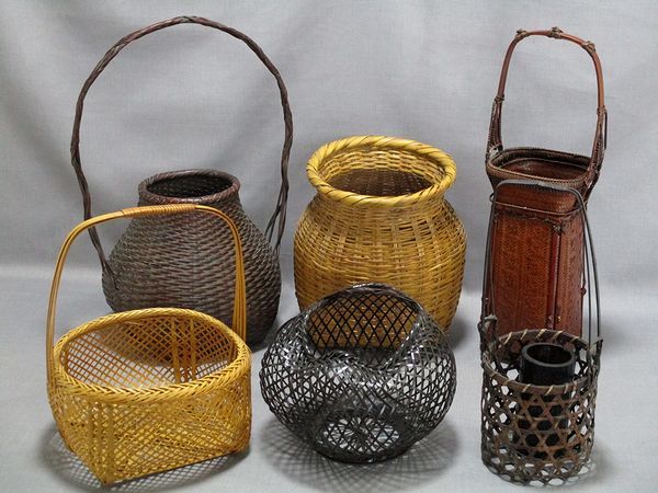 時代物極細密竹籠花入、茶道具。 時代物極細密竹籠花入、茶道具。 （花籠（はなかご） | 千年の