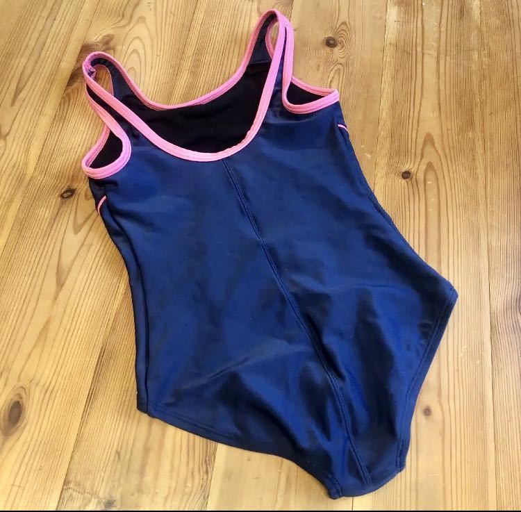 アディダス 送料198円 可愛い ジュニア水着競泳水着ハートリボンフリルスカート の落札情報詳細 ヤフオク落札価格情報 オークフリー スマートフォン版