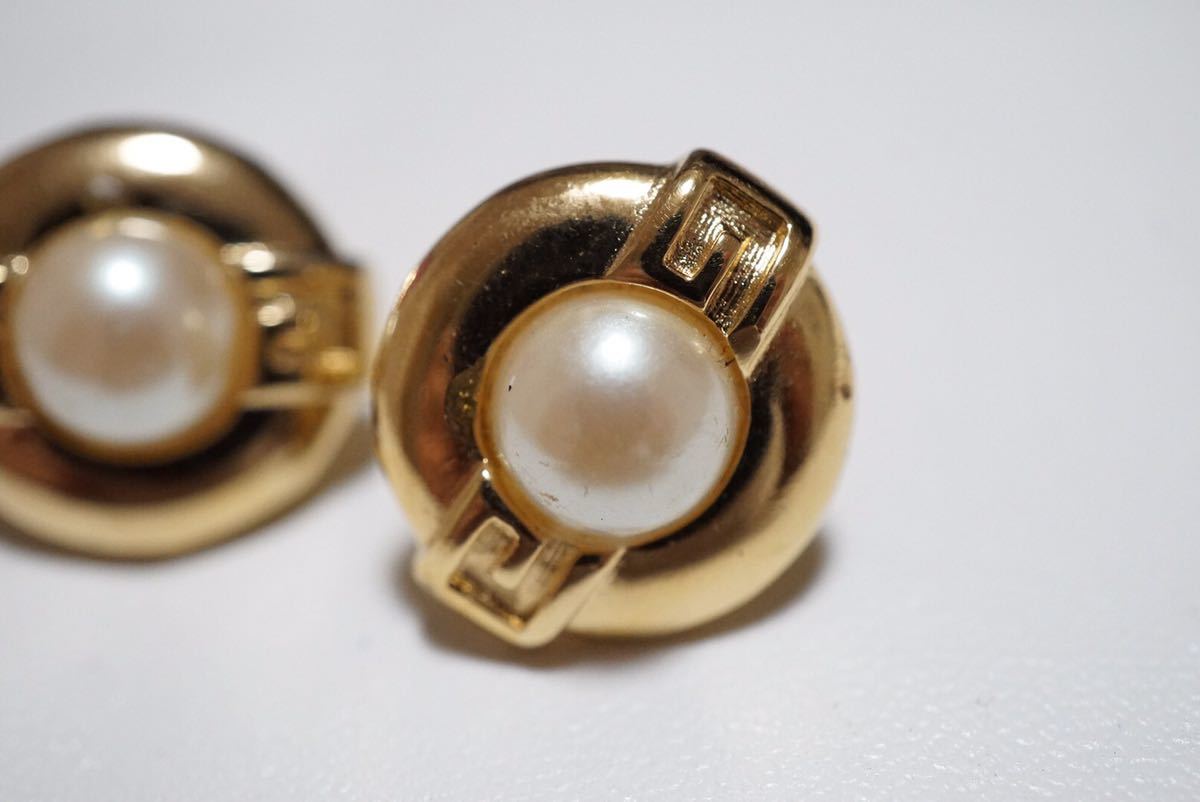 VINTAGE GIVENCHY/ジバンシィ】Earring(両耳) GIVENCHY コベル
