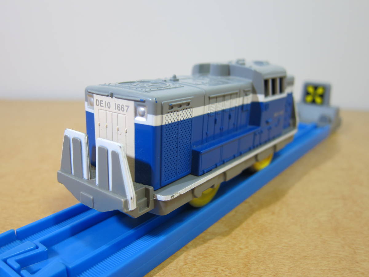 プラレール ディーゼル機関車ｄｅ10 1667 中古品 の落札情報詳細 ヤフオク落札価格情報 オークフリー スマートフォン版